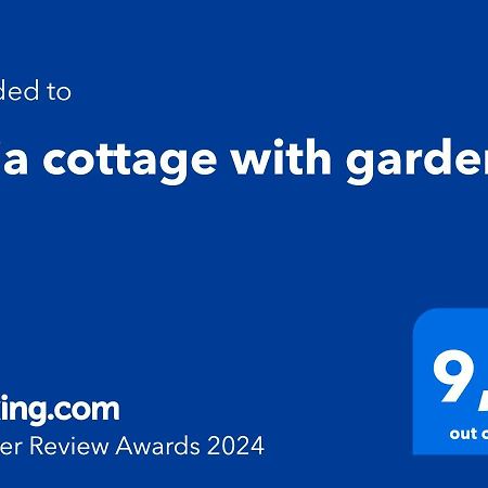 Gaia Cottage With Garden Epanomí Kültér fotó